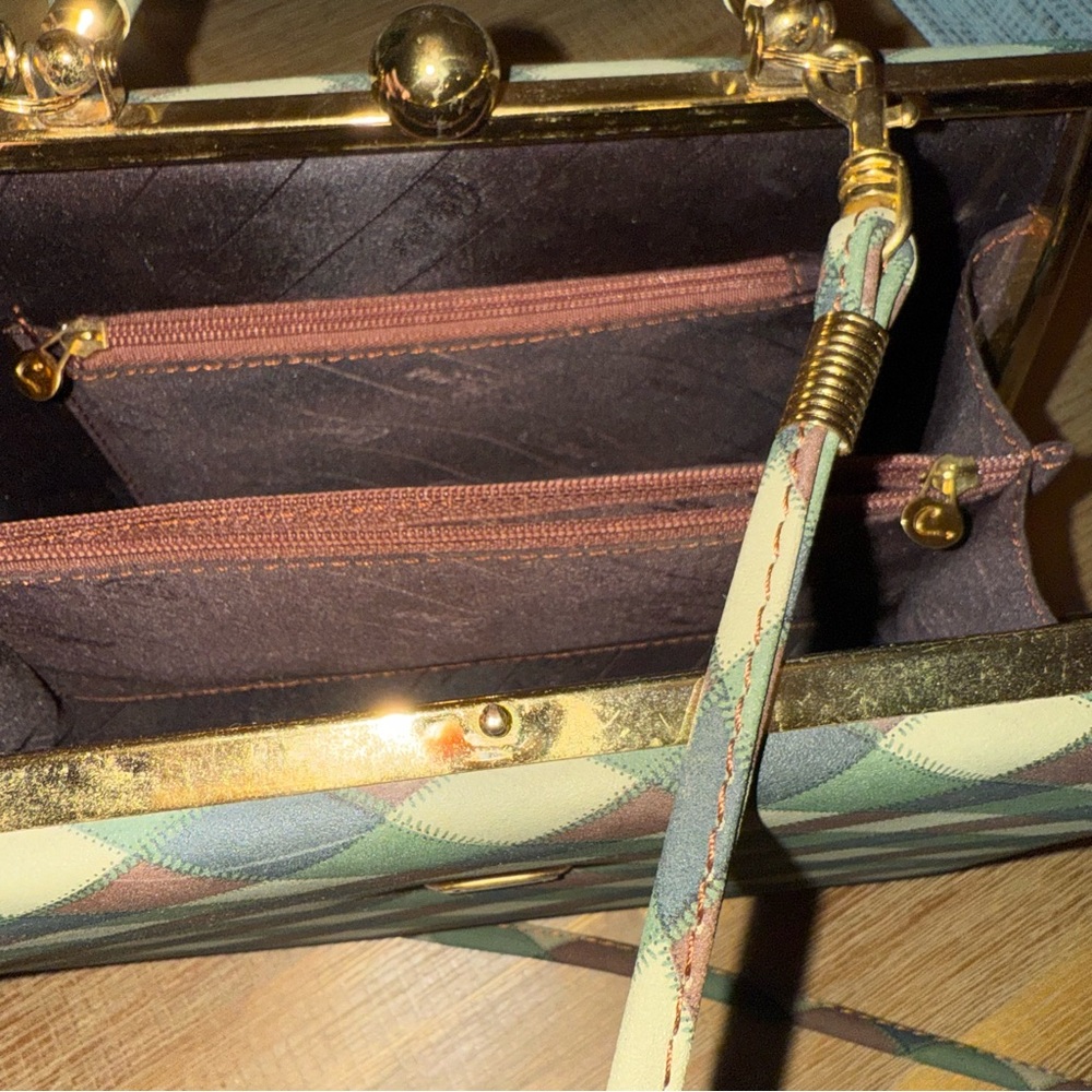 Cawen's Tan, Brown & Hunter Vintage Look Gold Handle Bag Like New - Picture 7 of 11